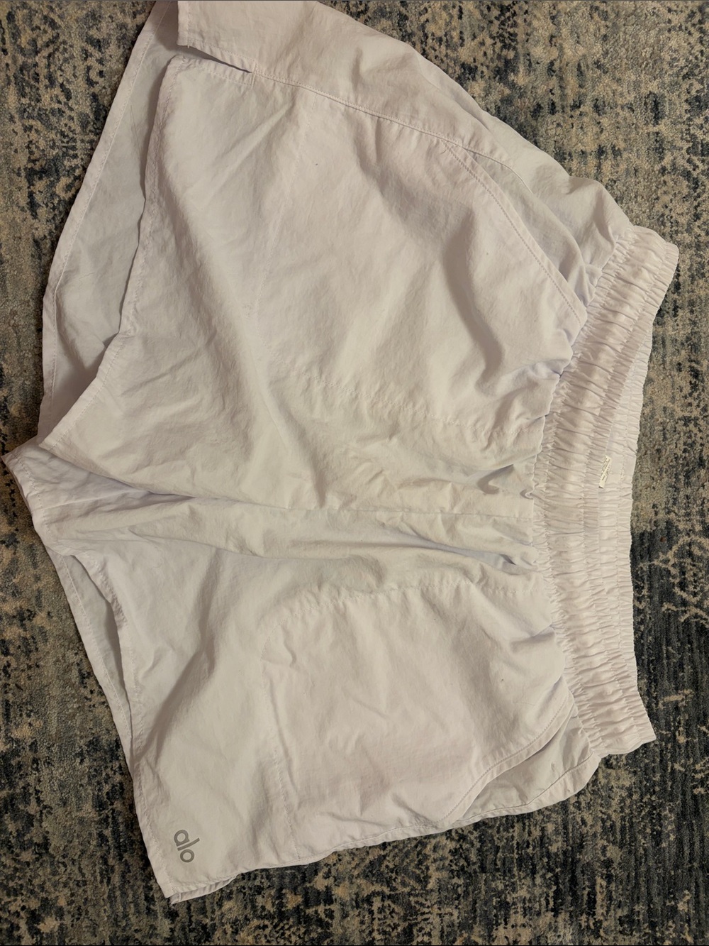 ALO Yoga White Women's Athletic Shorts with Elastic Waist